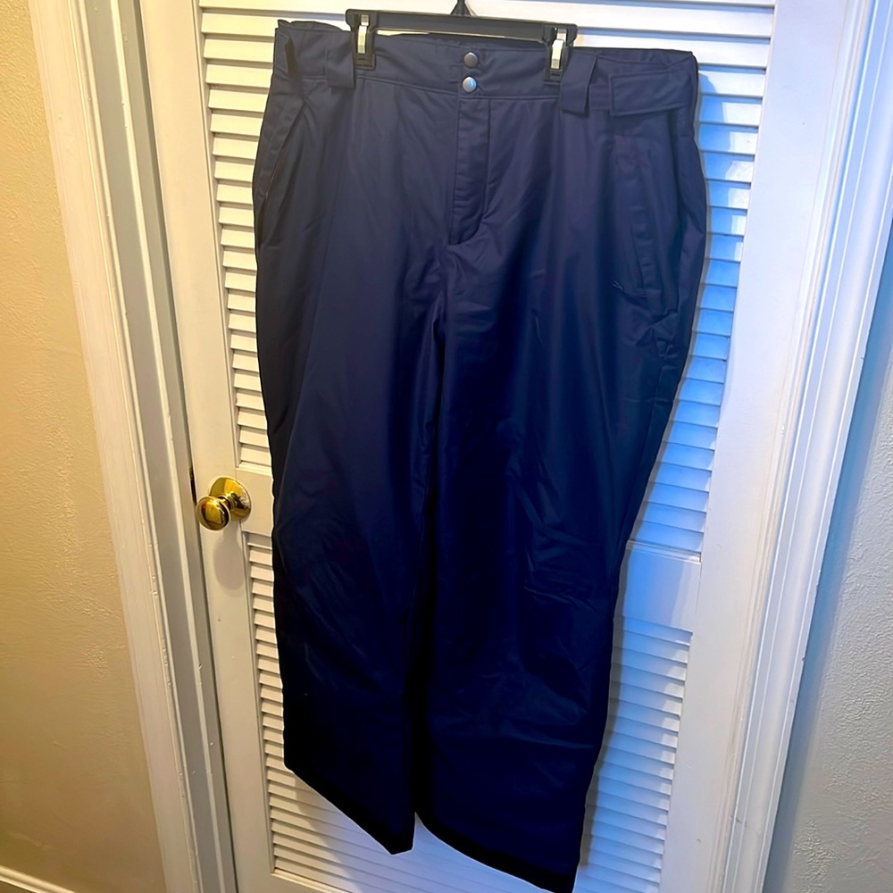XL navy blue, Columbia Omni tech Omni heat, snow pants!